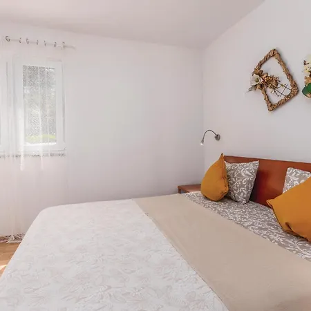 Pet Friendly In Malinska With Wifi Šilo