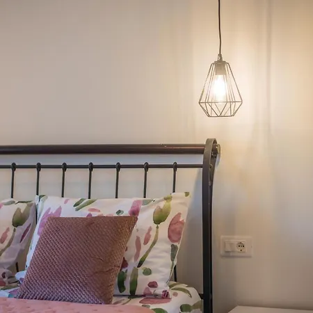 Pet Friendly In Malinska With Wifi *