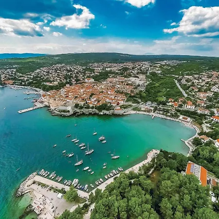 Σπίτι διακοπών Pet Friendly In Malinska With Wifi Šilo