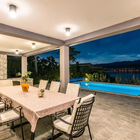 Σπίτι διακοπών Pet Friendly In Malinska With Wifi Šilo