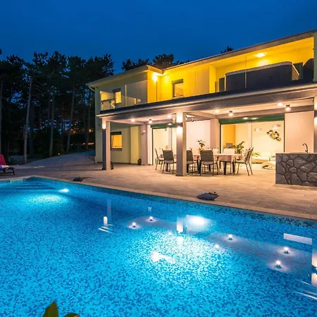 Pet Friendly In Malinska With Wifi بيت للعطل سيلو
